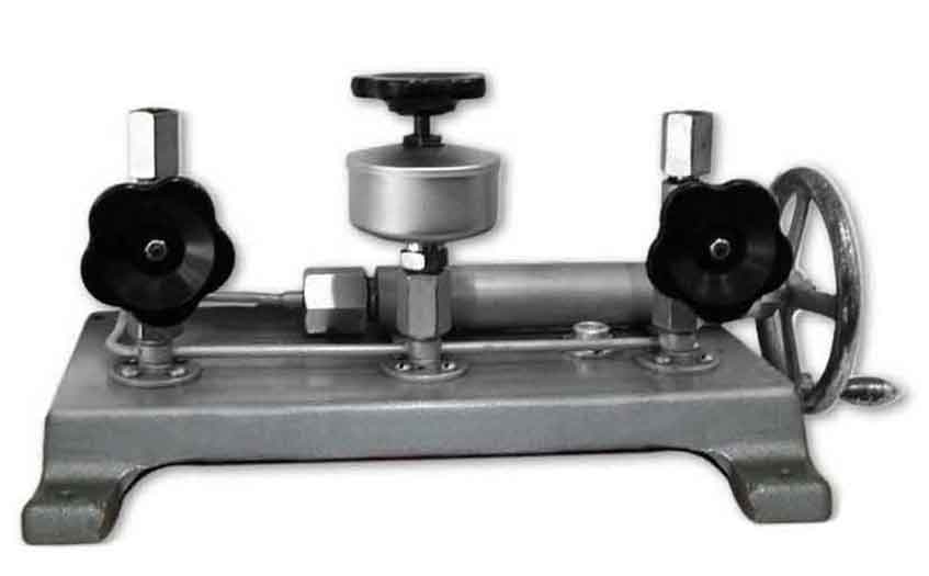 兼容型壓力校驗(yàn)器