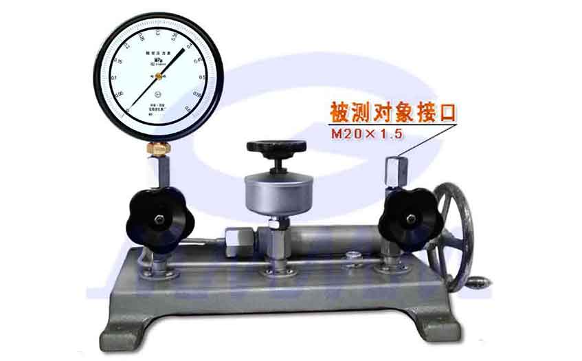 精密壓力表標(biāo)準(zhǔn)裝置